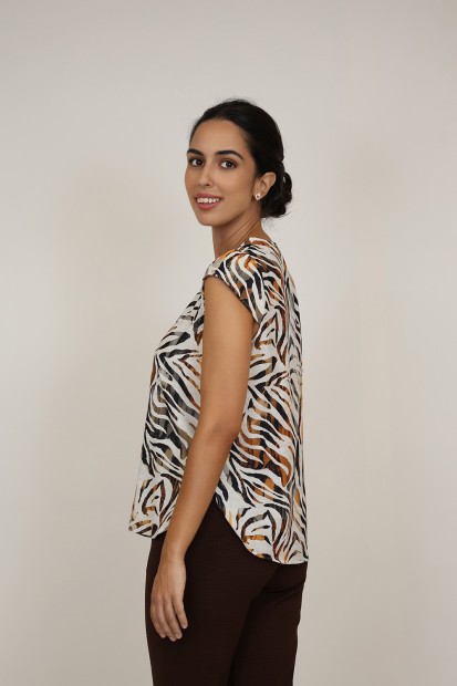 The New | Blusas y Tops | Blusa Estampada Flor| M47 Modas Benidorm