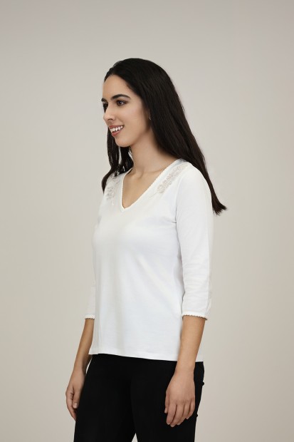 Camiseta  Blanca de Mujer| Camiseta Romántica| M47 Modas Benidorm